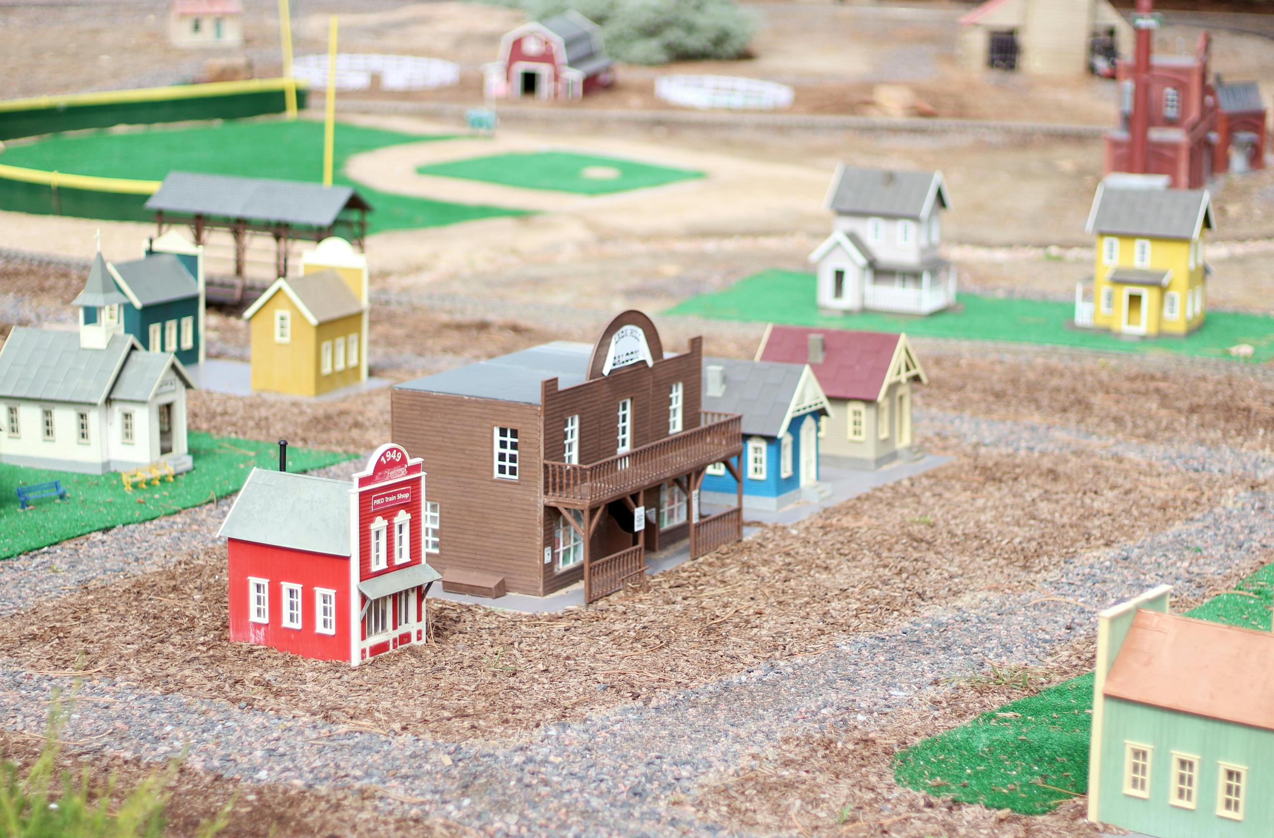 Model Houses in a Model Town